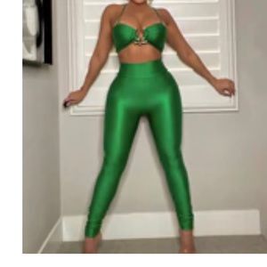 Set green pants and top large New never used